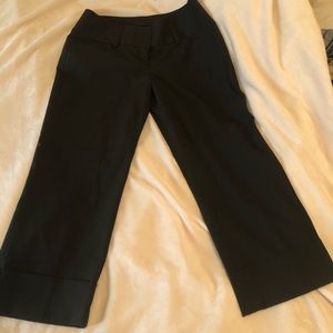 Esxpres cropped editor pants with pinstripe.